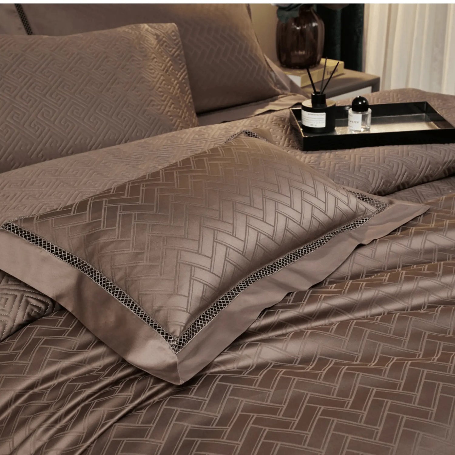 MOCHA ALLURE 1000 THREAD COUNT DUVET COVER &amp; SHAMS