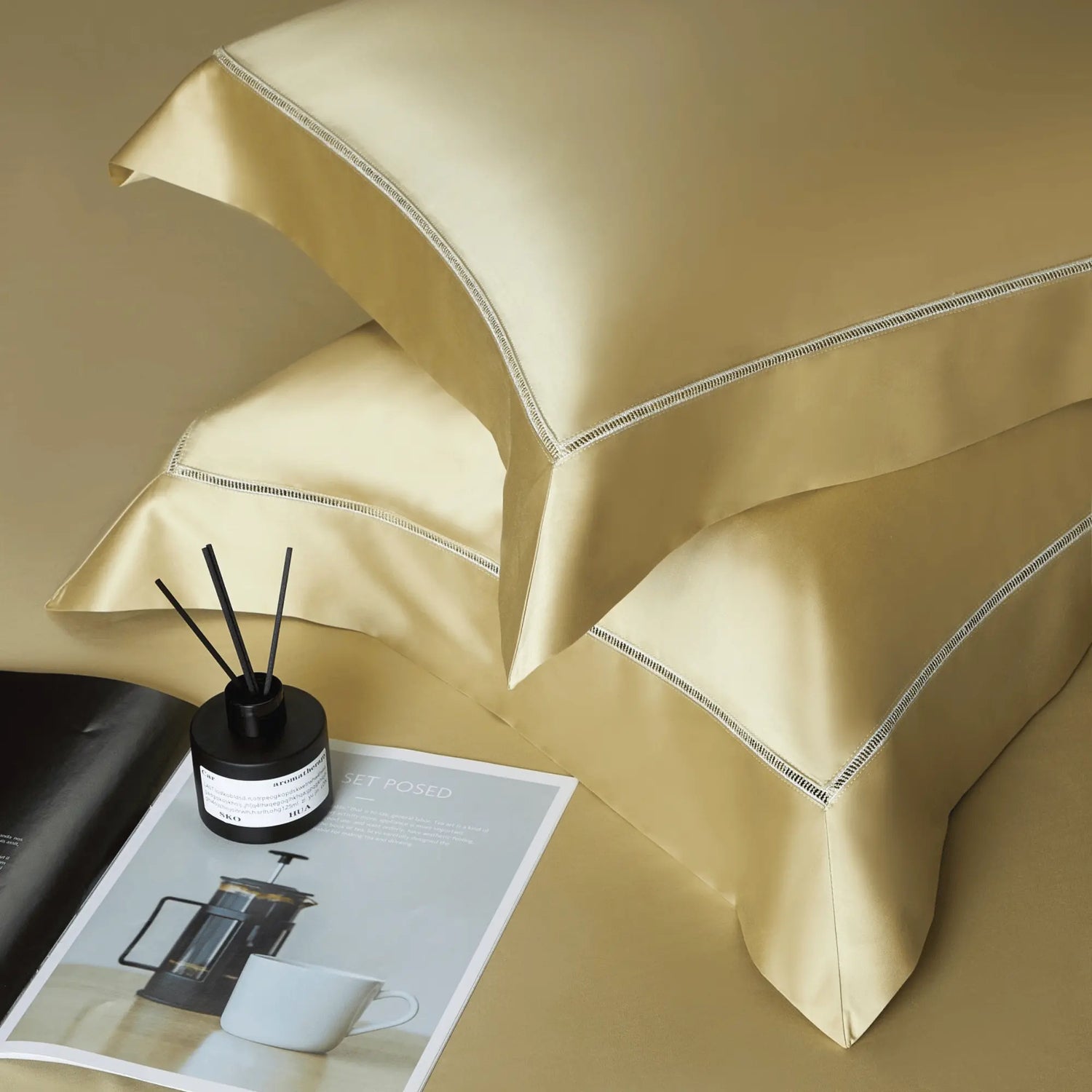 GOLDEN HAZE 2000 THREAD COUNT DUVET COVER &amp; SHAMS