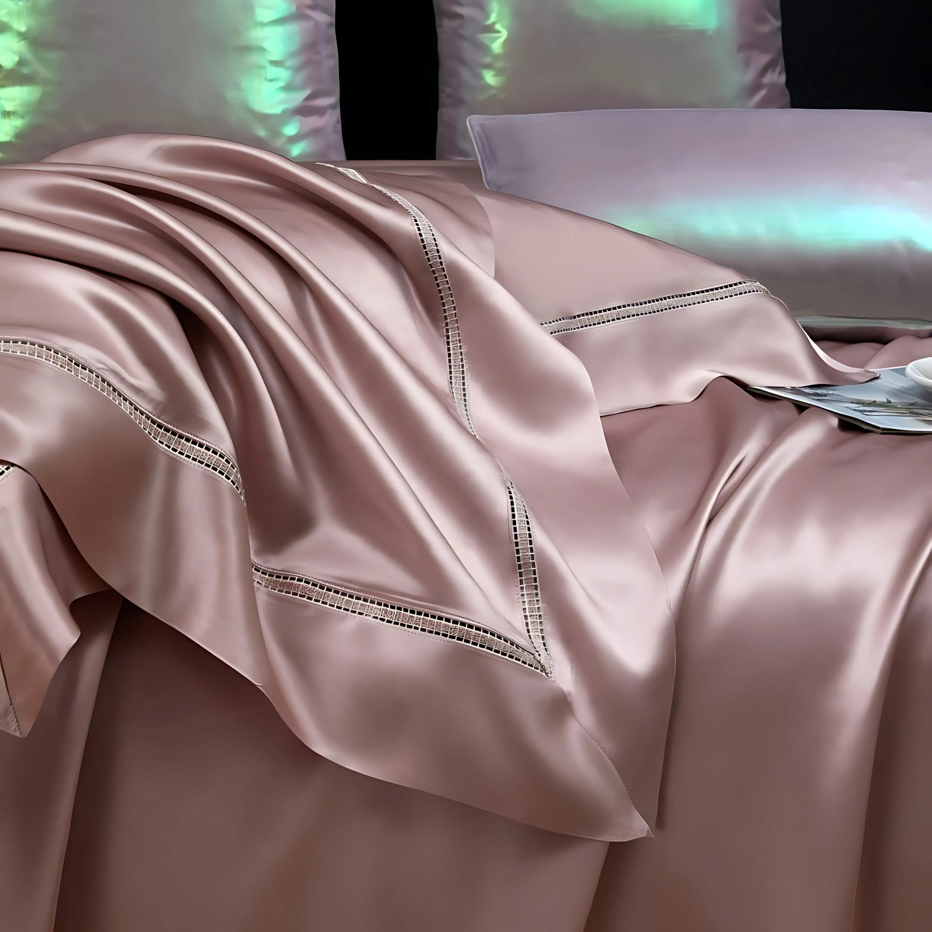 ROSE SHIMMER MULBERRY SILK DUVET COVER &amp; SHAMS