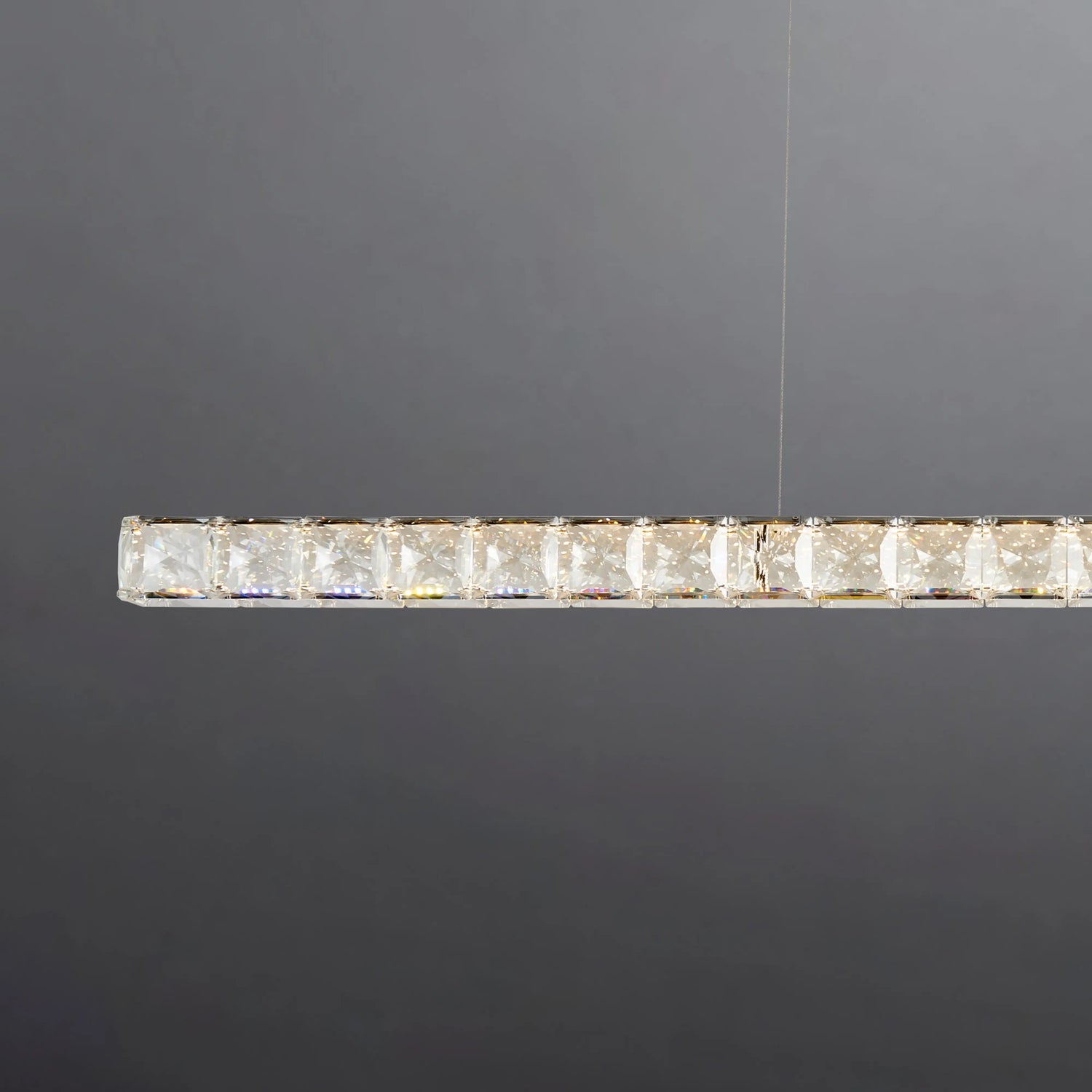 AURA LINEAR CHANDELIER