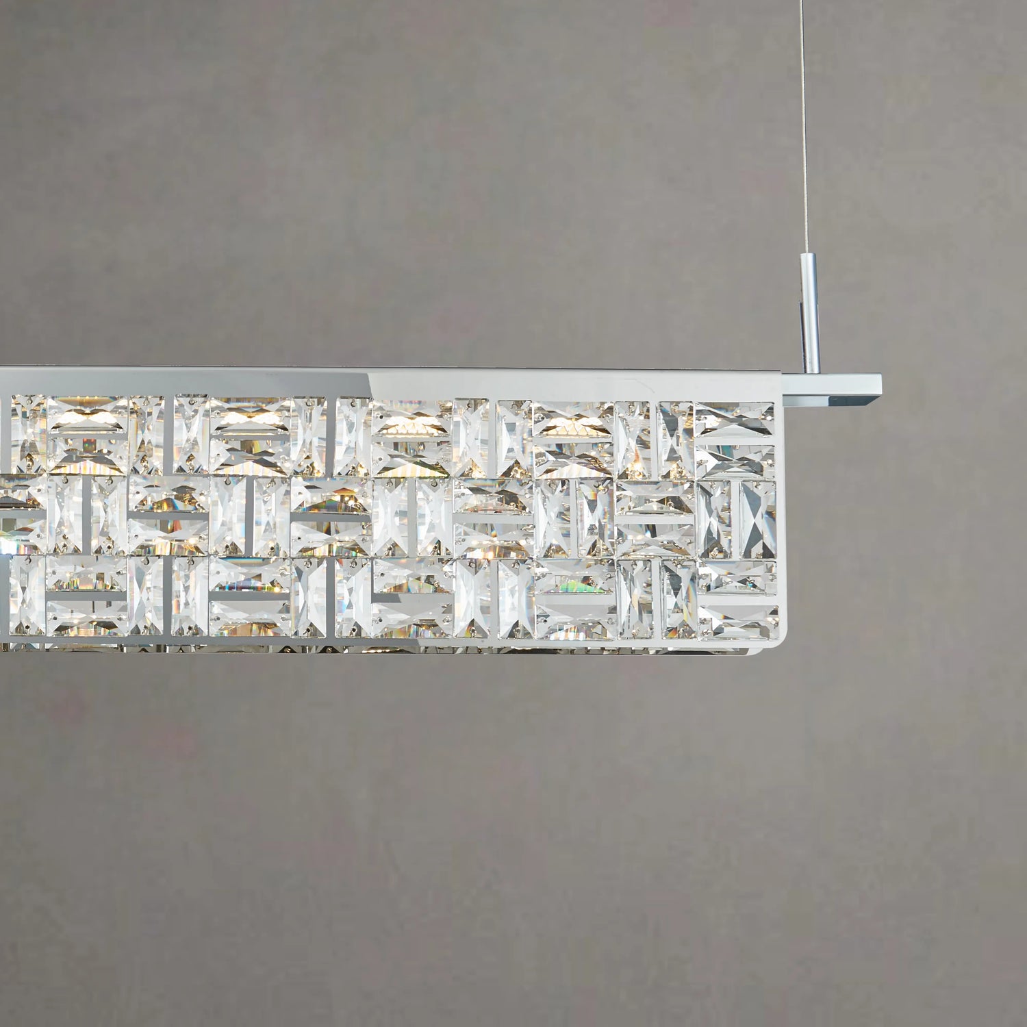 BULGARI LINEAR CHANDELIER