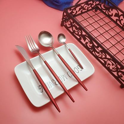 PARIS CUTLERY SET