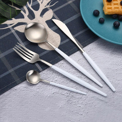 PARIS CUTLERY SET