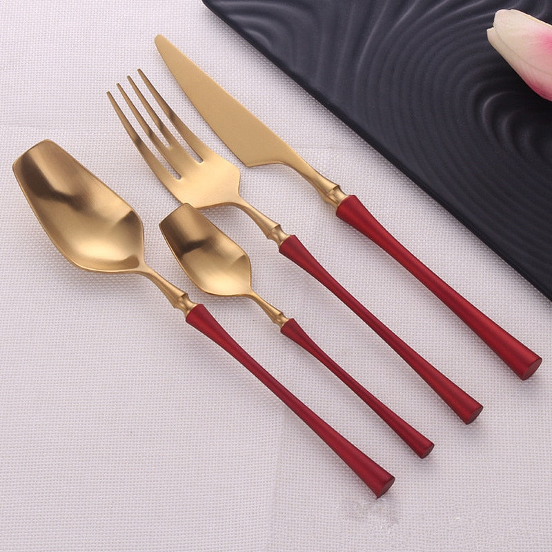 CAIRO CUTLERY SET