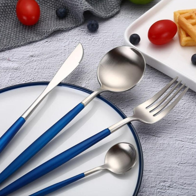 PARIS CUTLERY SET