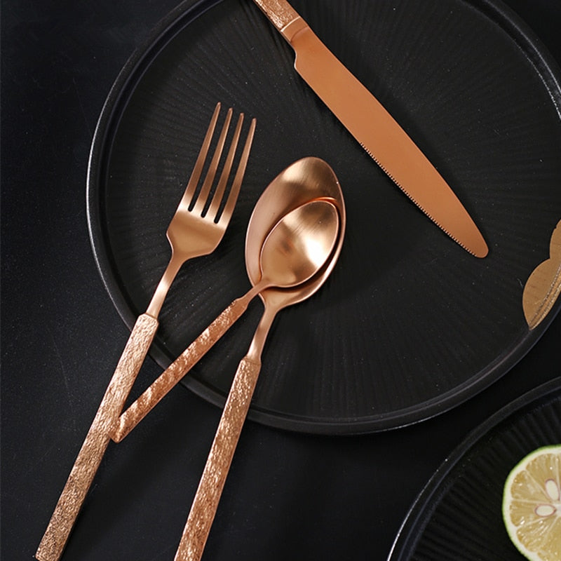 AGDA CUTLERY SET