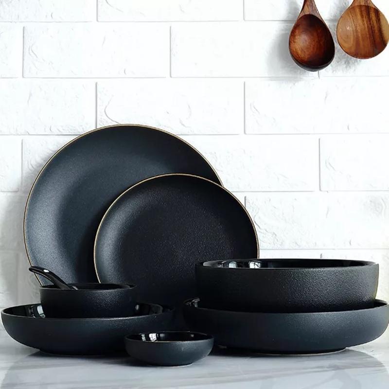 RIGOROUS BLACK DINING COLLECTION