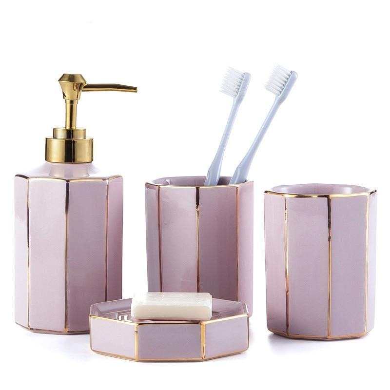 DAMASK BATHROOM SET